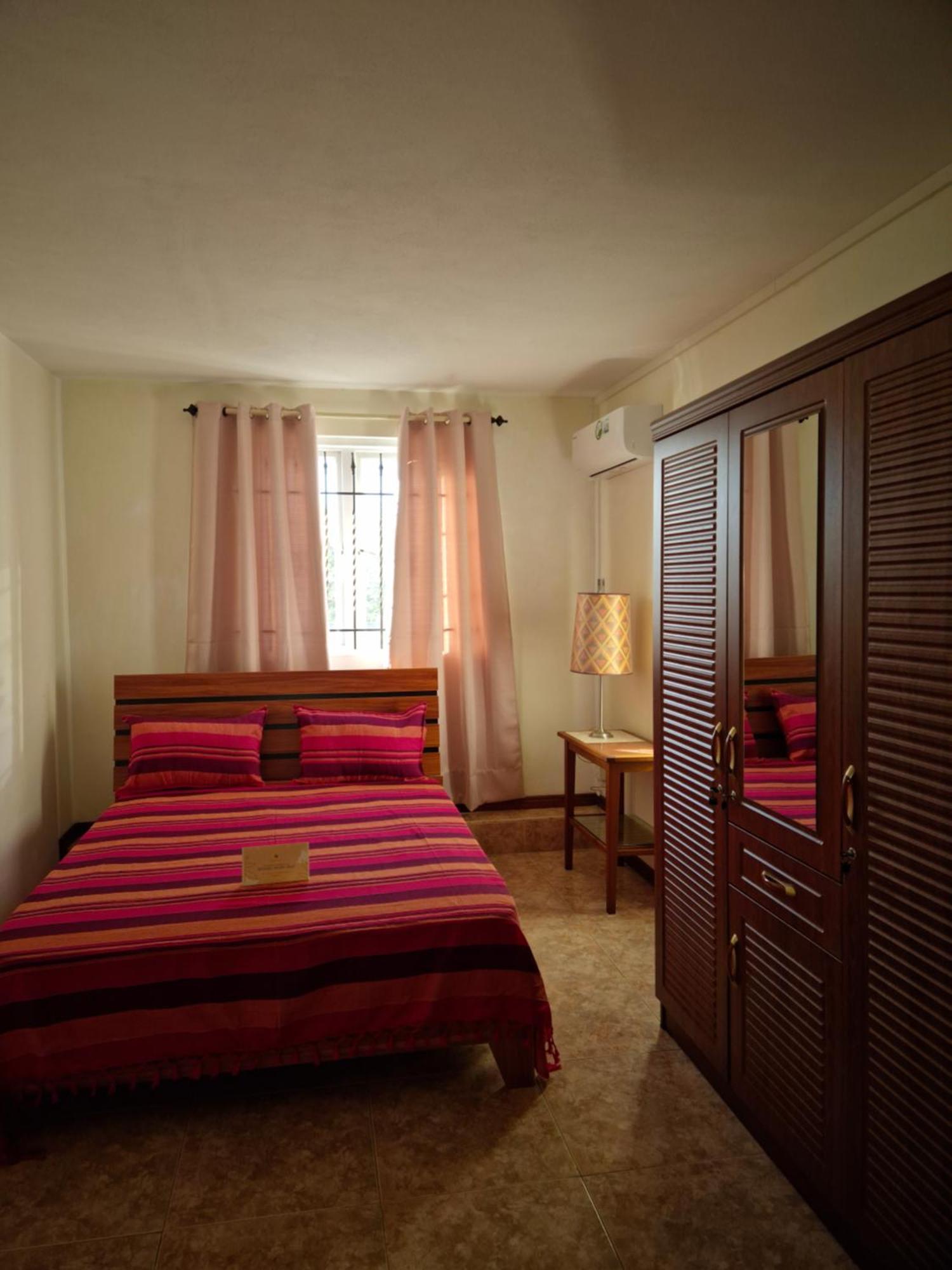 Seashell Haven Villa Trou aux Biches Luaran gambar